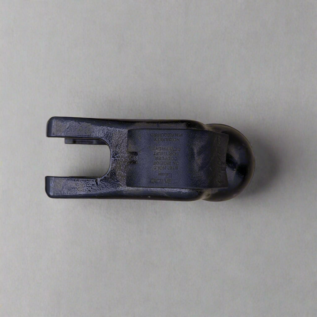 Demco coupler